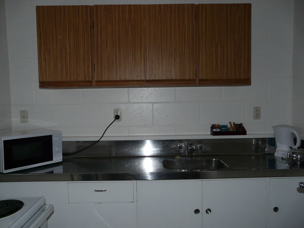 Alpha Motor Inn Palmerston North Bagian luar foto