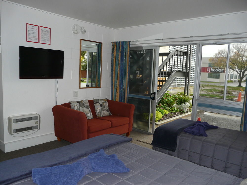 Alpha Motor Inn Palmerston North Bagian luar foto