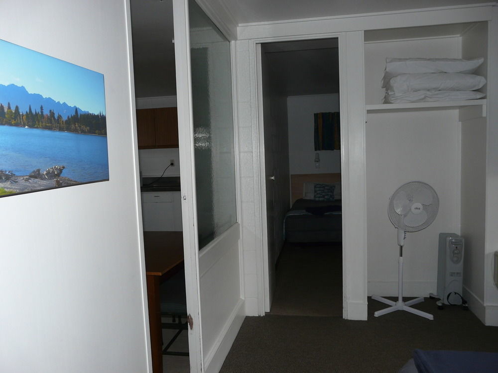 Alpha Motor Inn Palmerston North Bagian luar foto