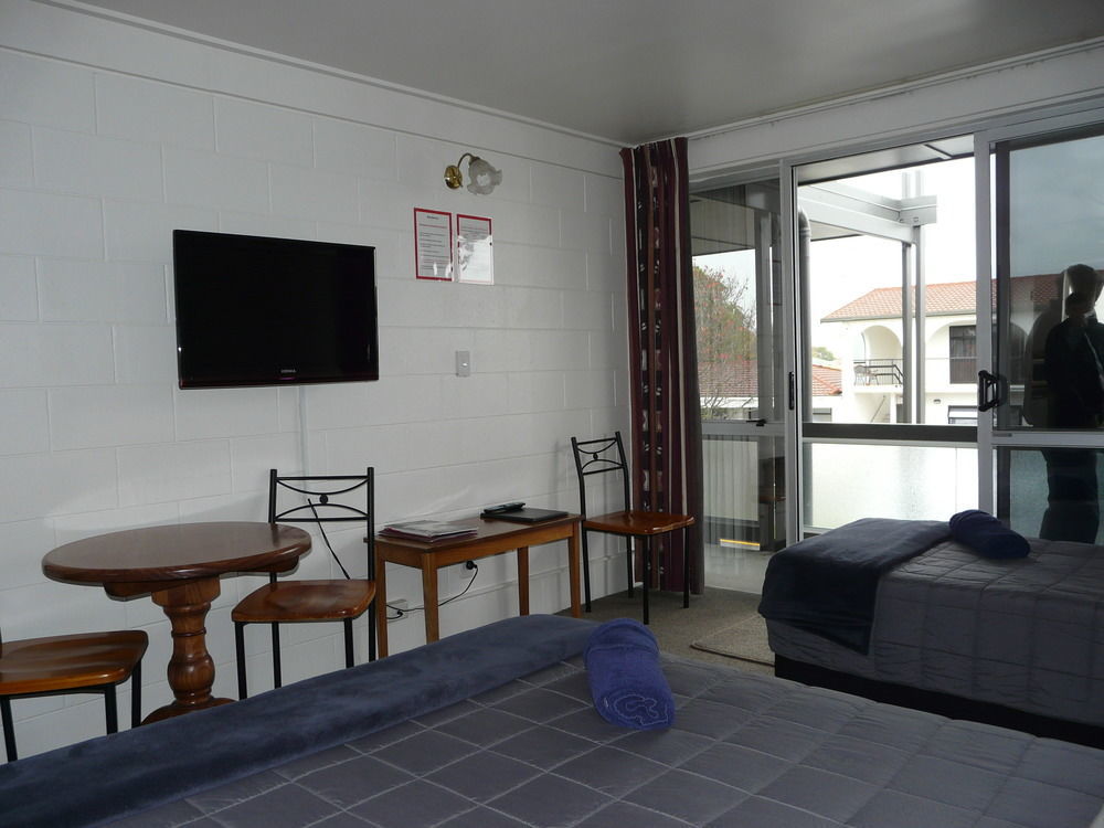 Alpha Motor Inn Palmerston North Bagian luar foto