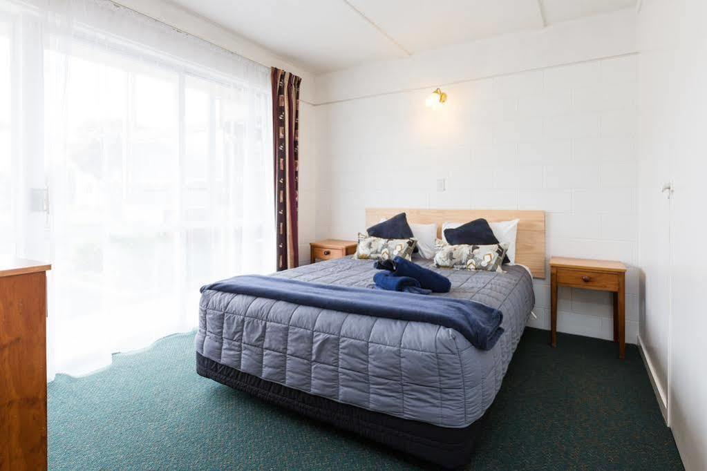 Alpha Motor Inn Palmerston North Bagian luar foto