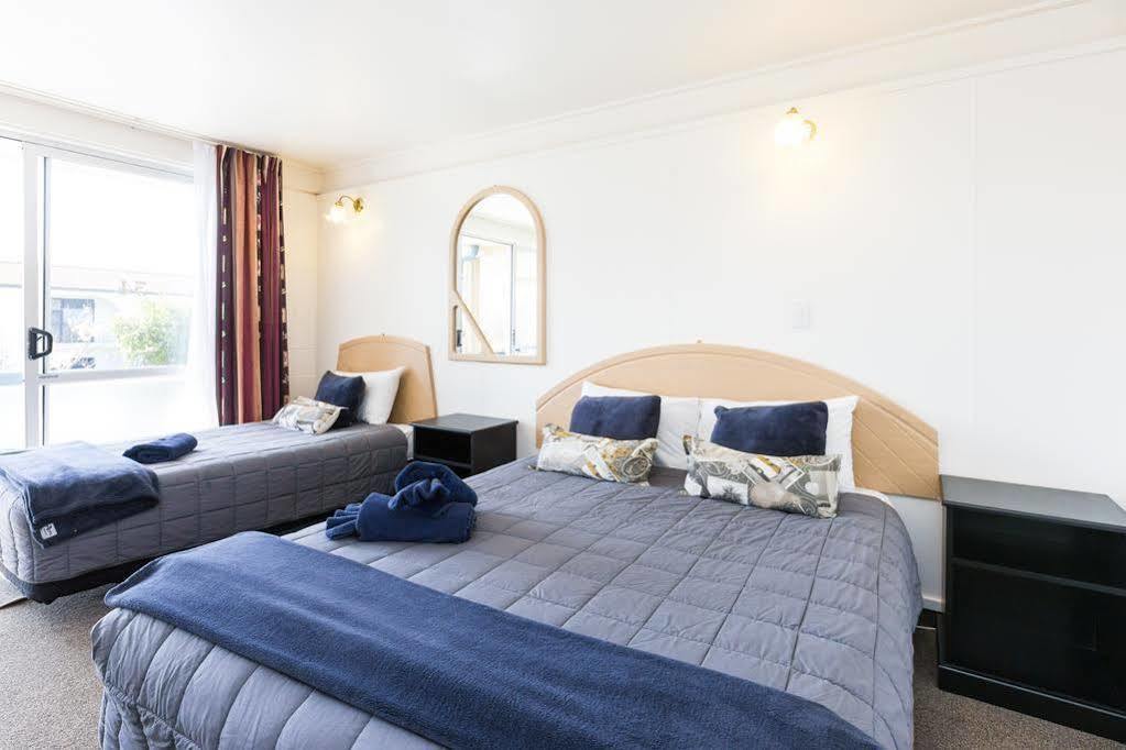 Alpha Motor Inn Palmerston North Bagian luar foto