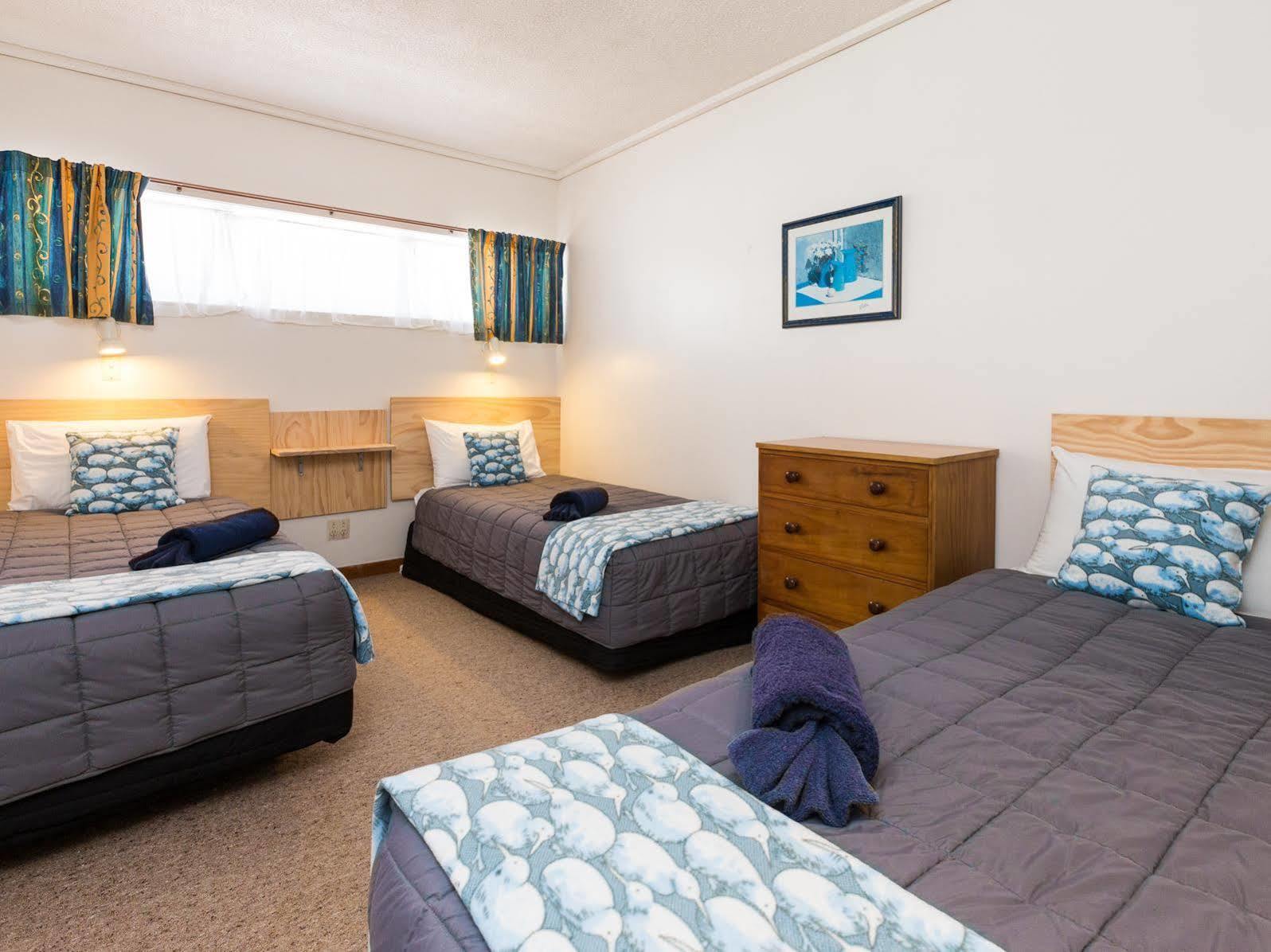 Alpha Motor Inn Palmerston North Bagian luar foto